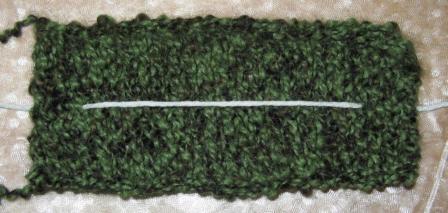 lion cardi swatch