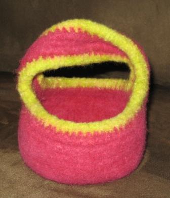 mobius basket - side view