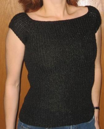black tee