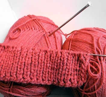 pink knitting